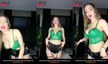Tango Pointe seksi iç çamaşırlarının ifşası dans ediyor
