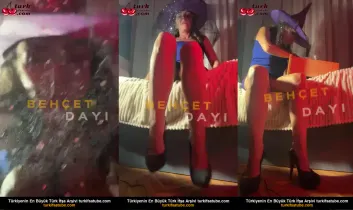 Kraliçe Cazibe Kadın üvey kardeşin Arkasını Gösteriyor 246