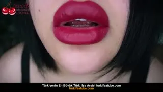 Seks ASMR Sinem Üvey Kardeşini Yalıyorum